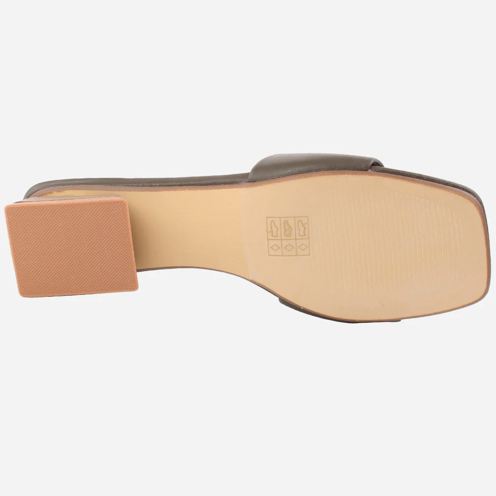 Women "Noomi" Everyday slip on Slippers - Image 5
