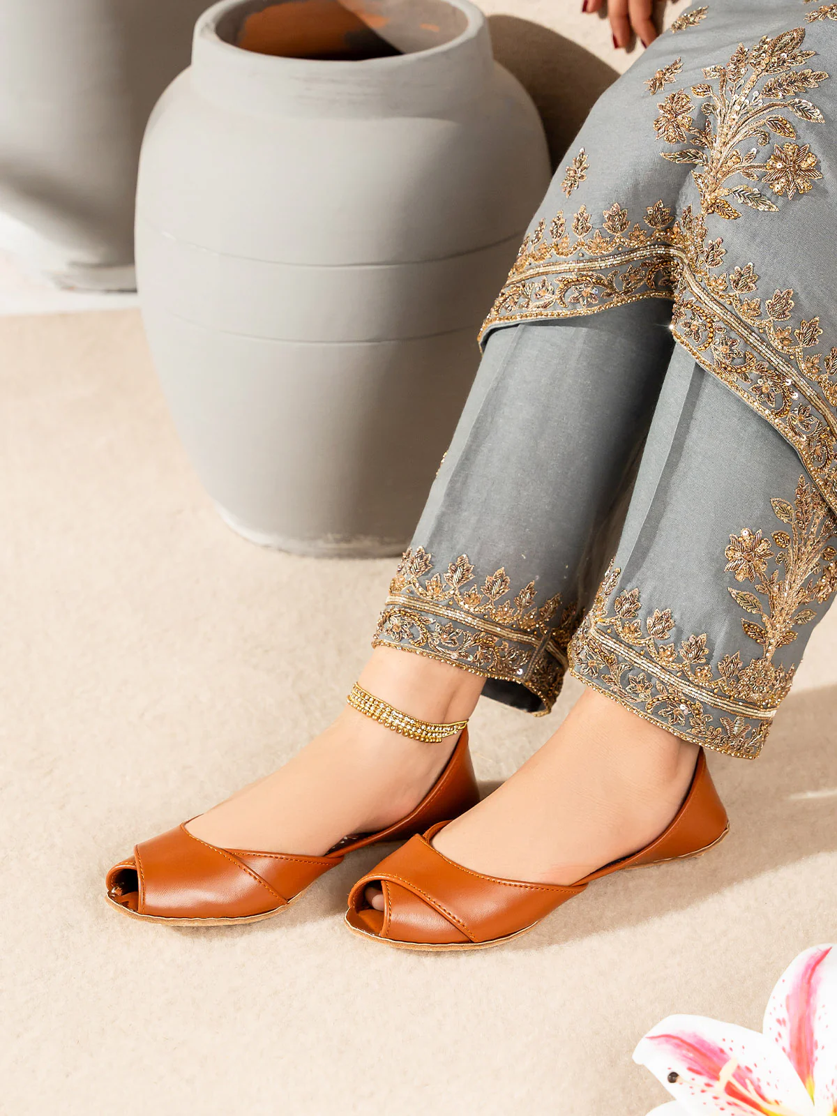 Women "PARKIN" Casual Open Toe Khussa - Image 3