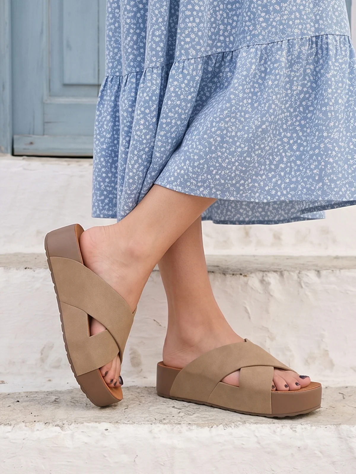 Women "ROSCO" Cross Strap Design Slippers - Image 3