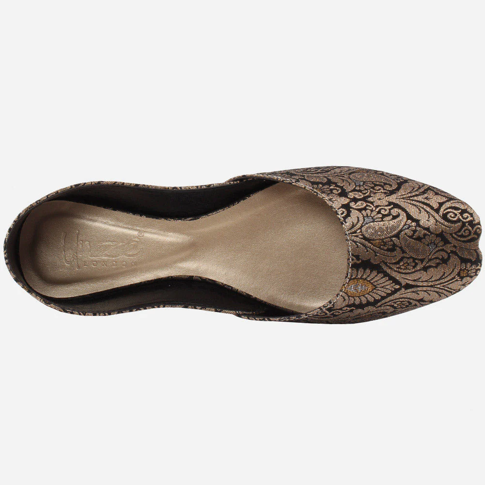 Women "TALLIE" Indian Khussa Pumps - Image 4