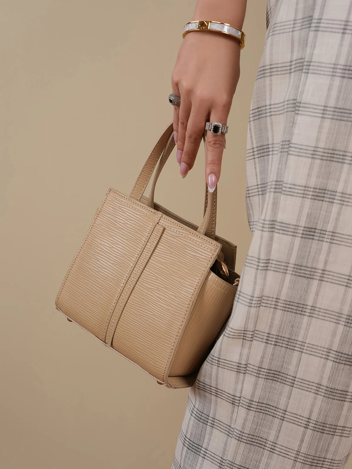 Women "TIERRA" Casual Shoulder Bags