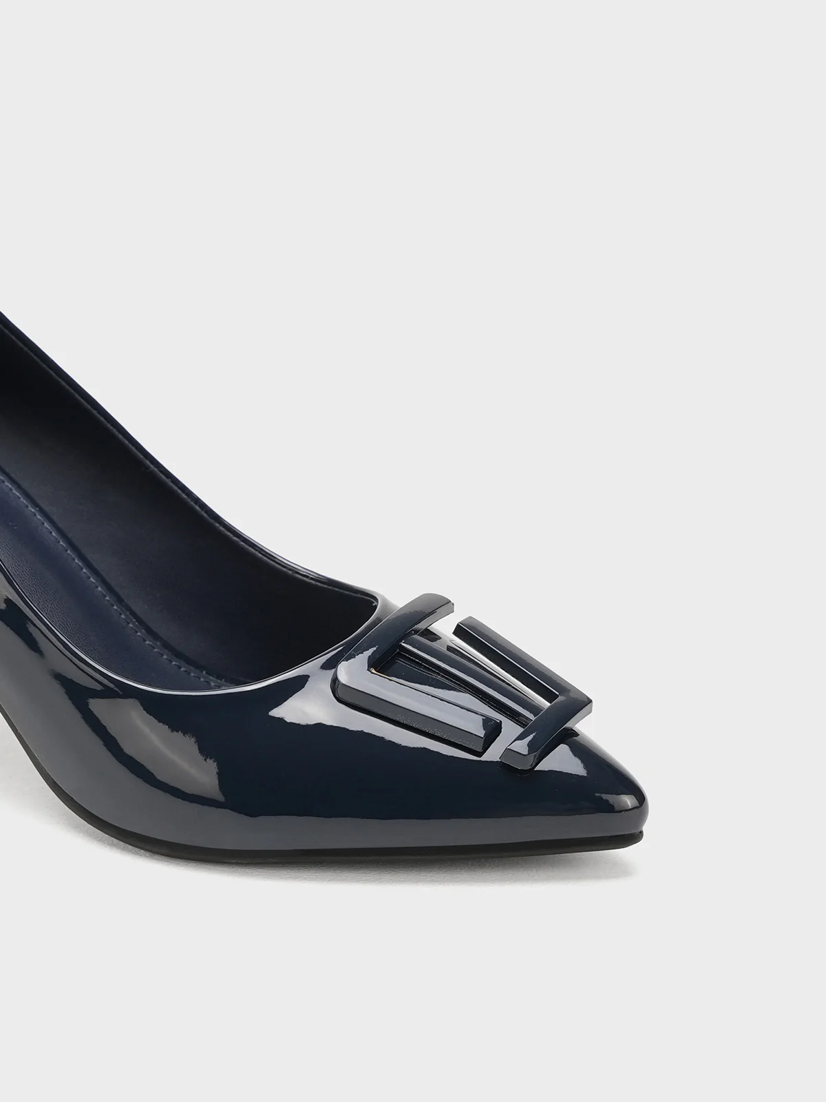 Women "TRHAAS" Trendy Style Court Shoes - Image 4