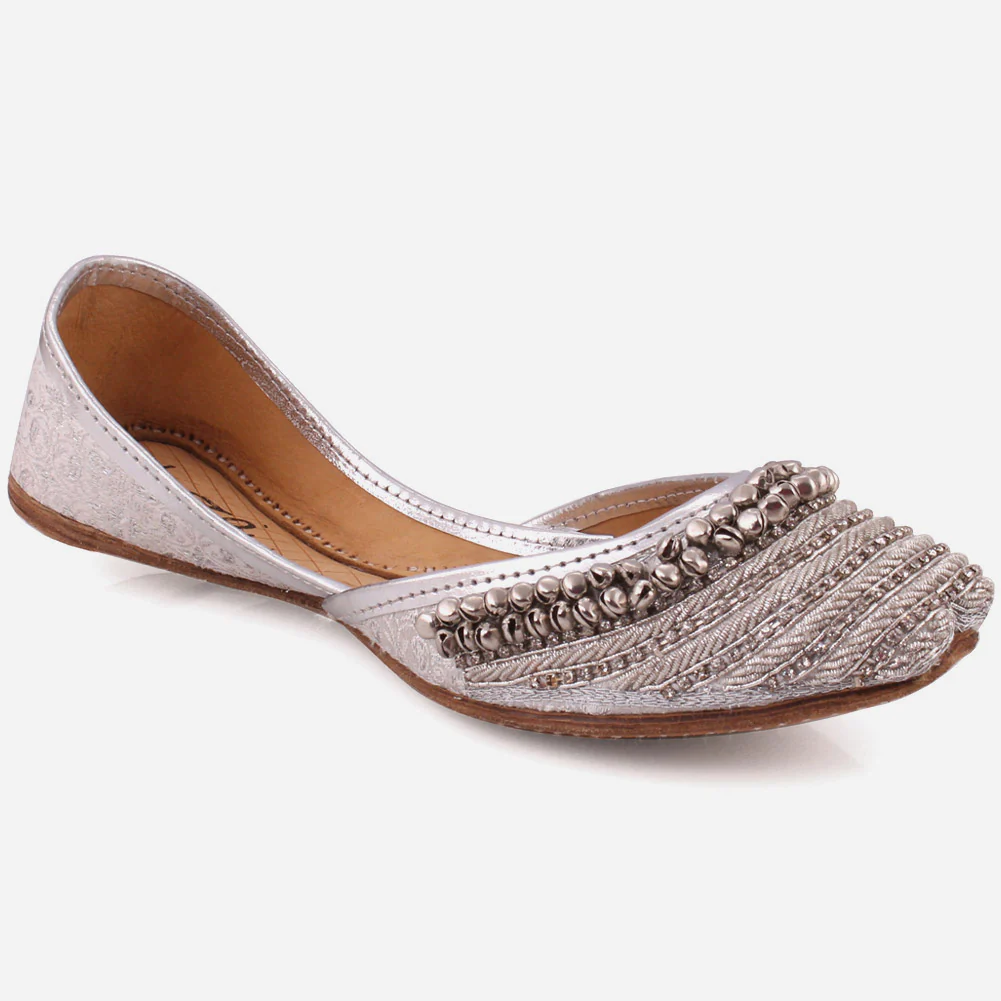 Women VIDEHA Indian Khussa Slippers