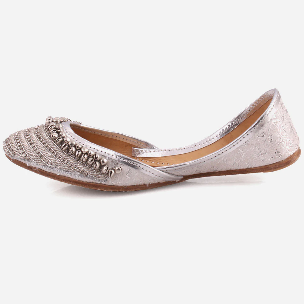 Women VIDEHA Indian Khussa Slippers - Image 3