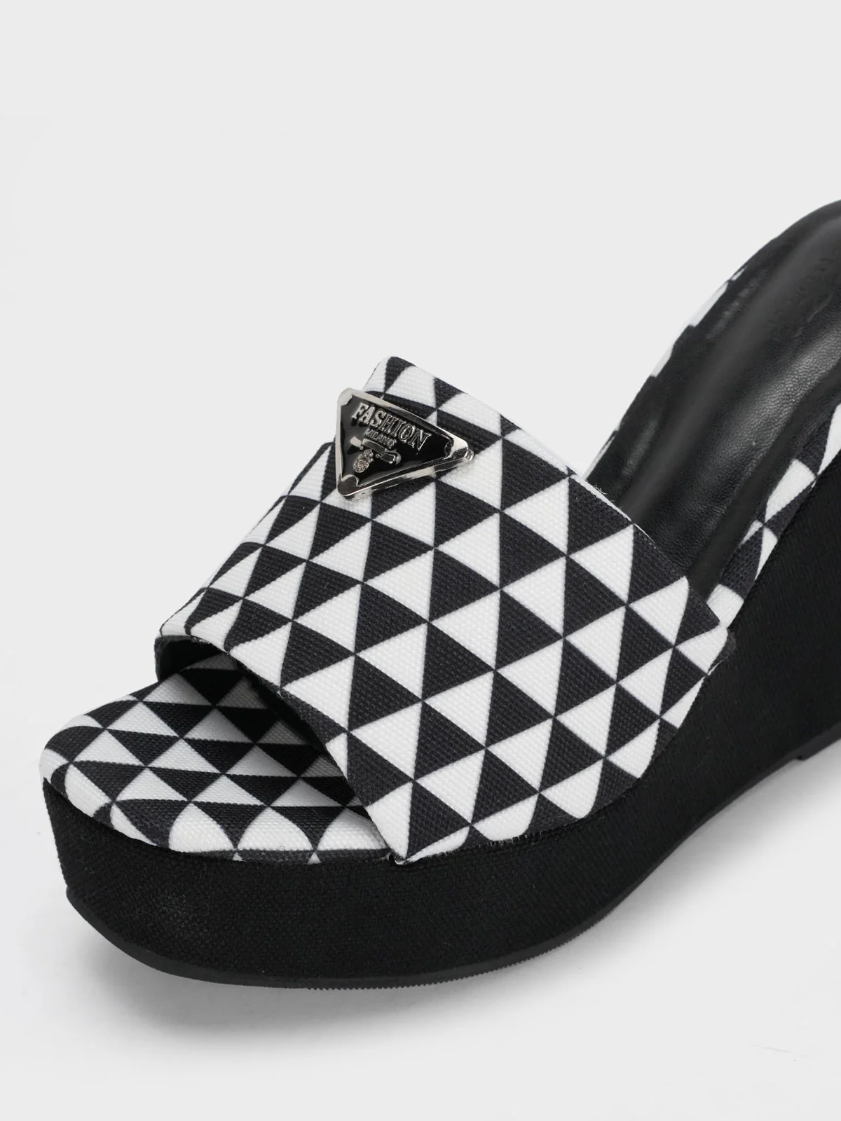 Women's "AZEENA" Casual Wedge Sandals - Image 4