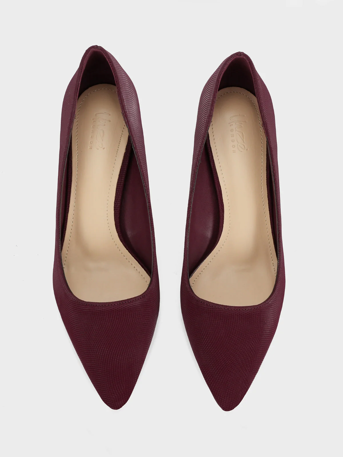 Women's "CAOILTE" Pointed Slip On Courts - Image 5