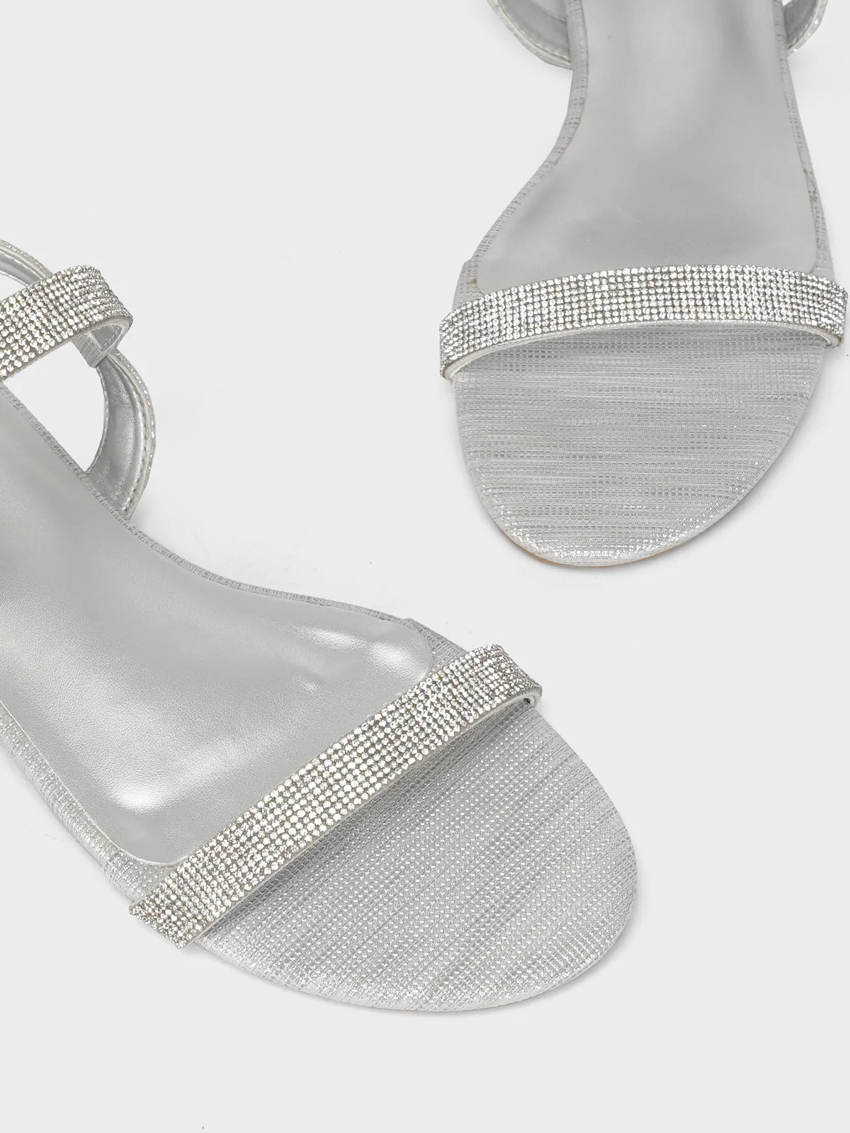 Women's "COACHI" Shimmer Flat Sandals - Image 4