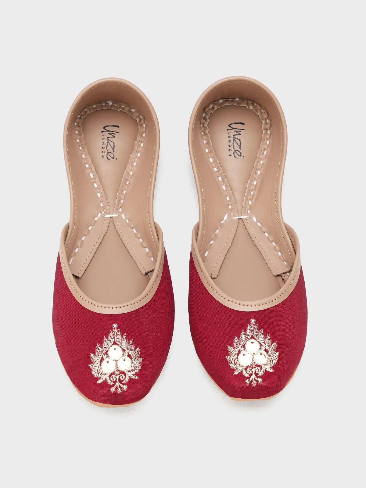 Women's "NAaVRAANI" Embroidered Khussa - Image 8