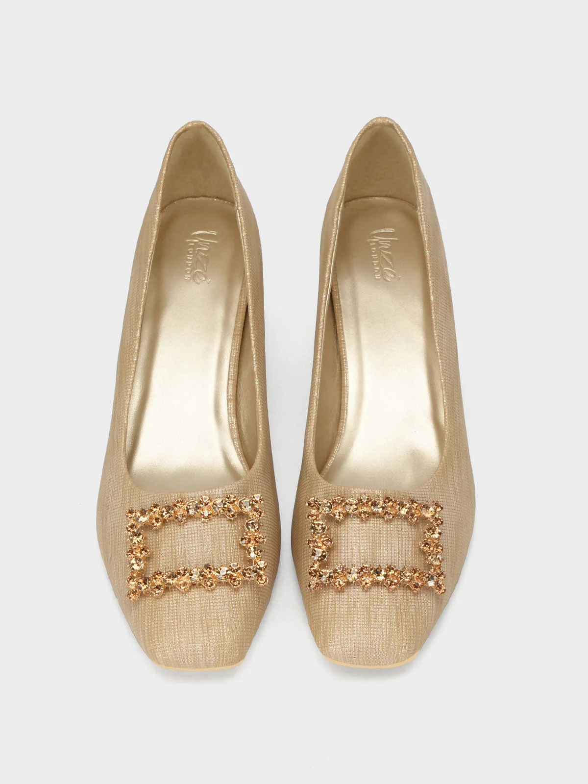 Women's "ONAWA" Brooch Detailing Courts - Image 5