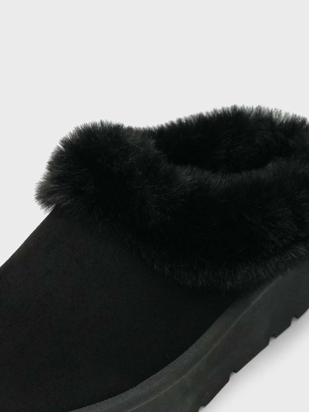 Womens "SEYCHEL" Faux Fur Winter Boots - Image 4