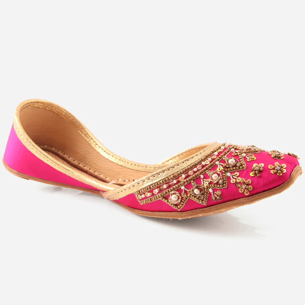 Womens "STEPHANIE"Embroidered Handcrafted Indian Khussa